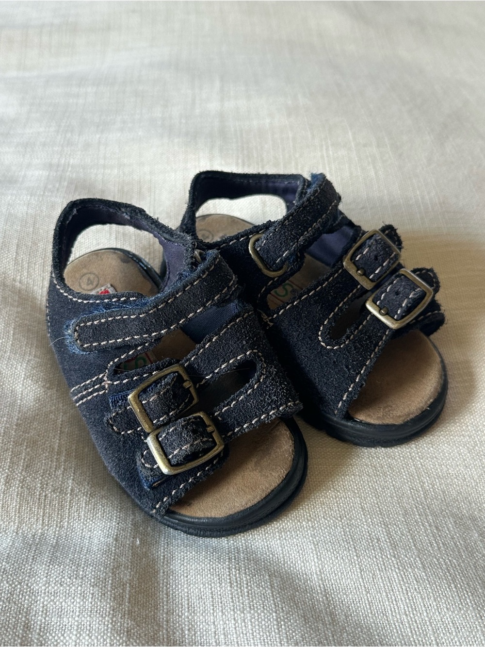 McKids Vintage 90’s Black Strappy Sandals